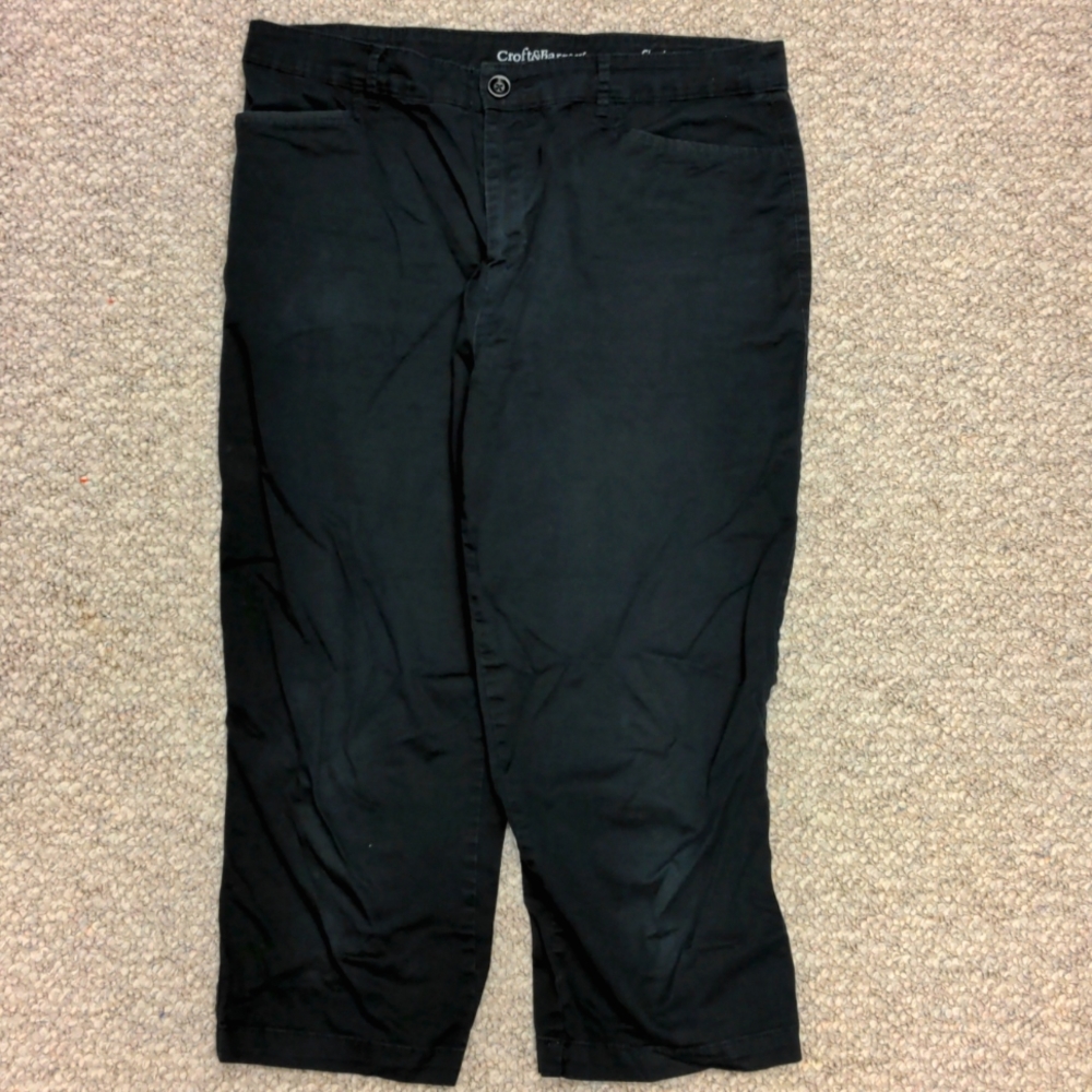 Woman's Capris